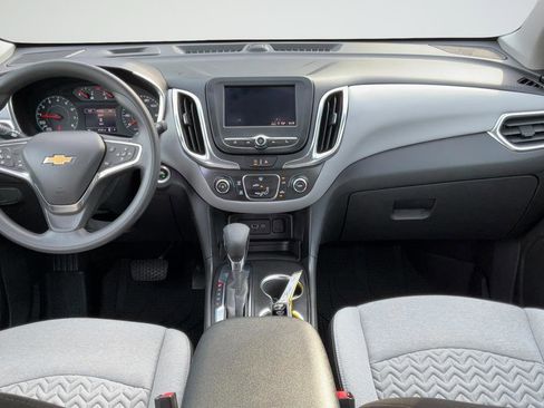 Used 2024 Chevrolet Equinox LS w/ Driver Confidence II Package FWD image 12