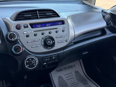 Used 2012 Honda Fit image 16