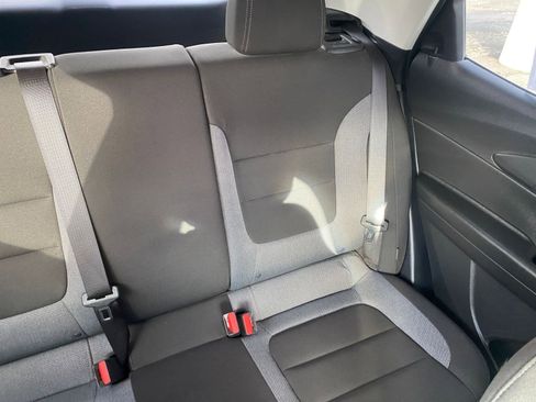 Used 2025 Chevrolet TrailBlazer LT image 35