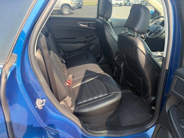Used 2023 Ford Edge SEL AWD/4WD image 25