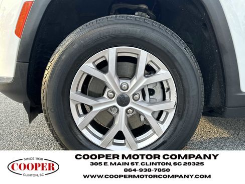 Used 2021 Jeep Grand Cherokee L Limited image 11