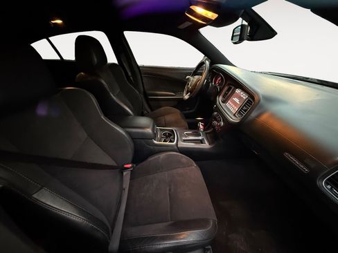 Used 2019 Dodge Charger GT w/ Plus Group image 16
