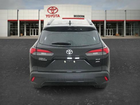 New 2026 Toyota Corolla Cross XLE image 18