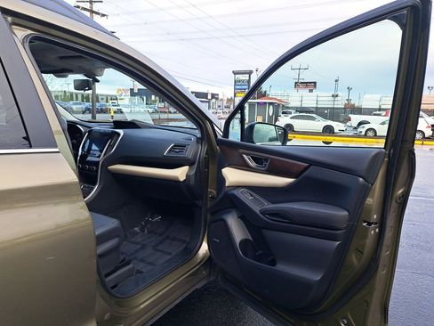 Used 2022 Subaru Ascent Touring image 16