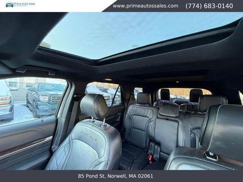 Used 2017 Ford Explorer Platinum AWD/4WD image 30