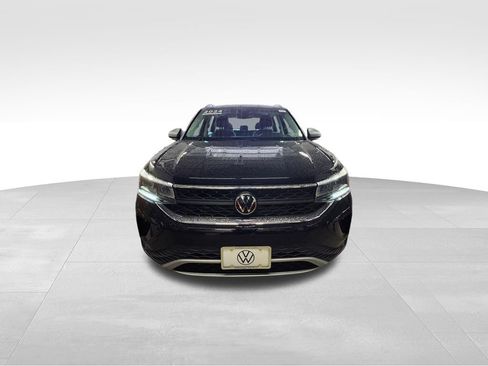Certified 2024 Volkswagen Taos S AWD/4WD image 2
