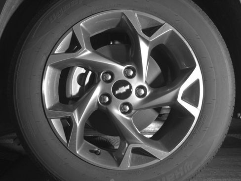 Used 2025 Chevrolet Trax LT w/ LT Convenience Package image 12