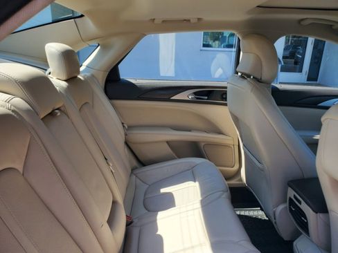 Used 2019 Lincoln MKZ Reserve image 31