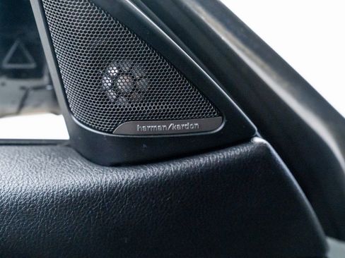 Used 2015 BMW M4 Coupe image 16