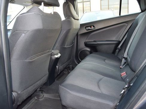 Used 2021 Toyota Prius Prime LE image 27