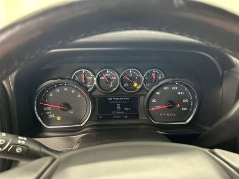 Used 2019 Chevrolet Silverado 1500 LT Trail Boss image 13