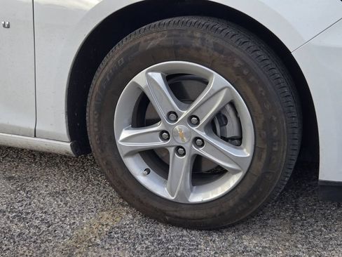 Used 2024 Chevrolet Malibu LS FWD image 10