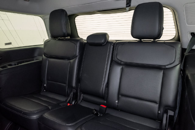 Used 2025 Ford Expedition Platinum AWD/4WD image 28