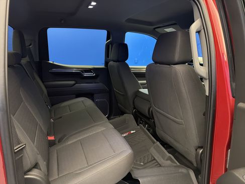 Used 2023 Chevrolet Silverado 1500 RST w/ Z71 Off-Road Package AWD/4WD image 26