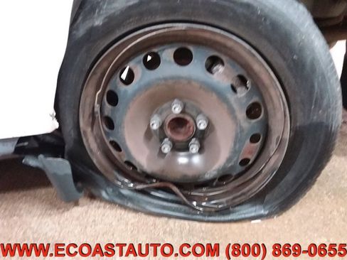 Used 2015 Ford Transit Connect XL image 18