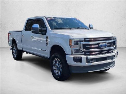 Used 2022 Ford F250 Platinum image 3