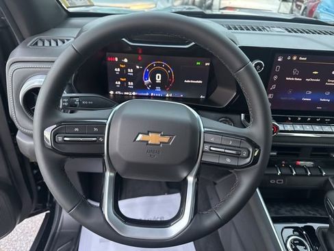 New 2026 Chevrolet Colorado LT image 12