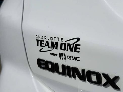 Used 2024 Chevrolet Equinox RS AWD/4WD image 33