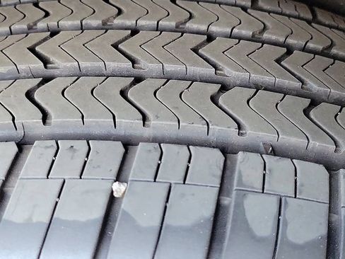 Used 2026 Cadillac Vistiq Sport image 10