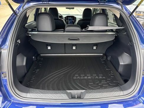 Used 2024 Subaru Crosstrek 2.5i Limited AWD/4WD image 15
