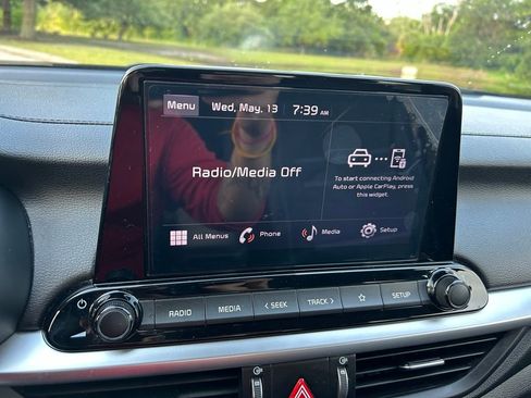 Used 2024 Kia Forte LXS w/ LXS Technology Package FWD image 24