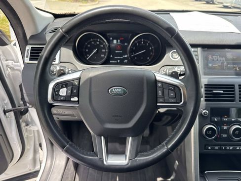Used 2019 Land Rover Discovery Sport HSE AWD/4WD image 29