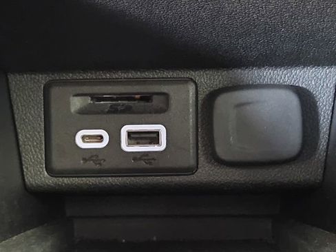 Used 2023 Chevrolet Bolt EUV LT w/ Driver Confidence Package image 14