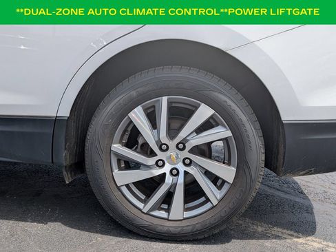 Used 2022 Chevrolet Equinox Premier AWD/4WD image 12