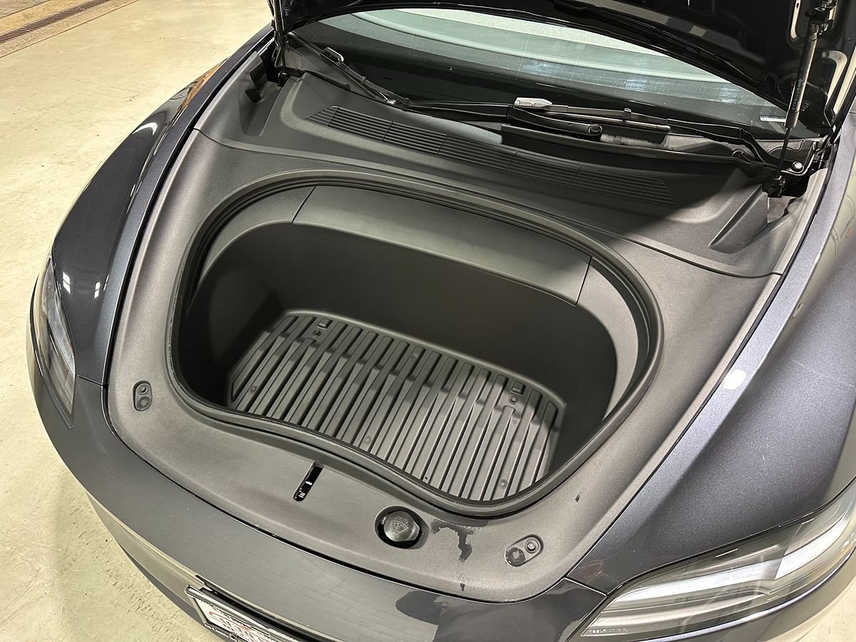 Used 2024 Tesla Model 3 Long Range AWD/4WD image 4