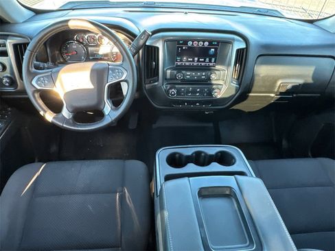 Used 2018 Chevrolet Silverado 1500 LT image 23