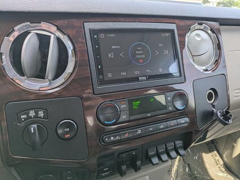 Used 2008 Ford F250 Lariat AWD/4WD image 11