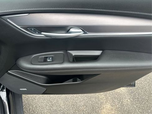 New 2024 Cadillac XT5 Luxury image 21