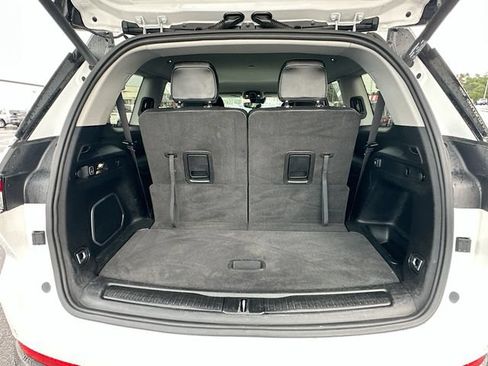 Used 2021 Jeep Grand Cherokee L Limited RWD image 27
