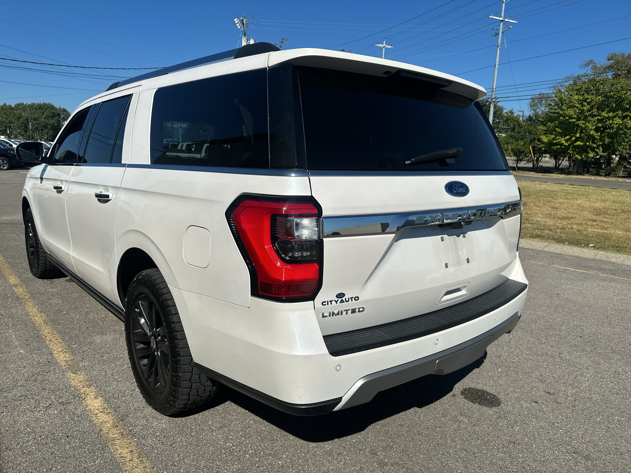 Used 2019 Ford Expedition Max Limited w/ Equipment Group 301A RWD image 6