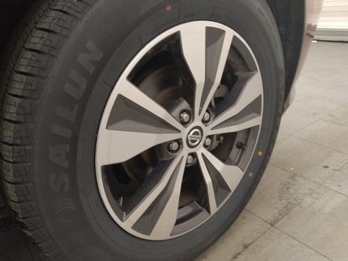 Used 2019 Nissan Murano S FWD image 31