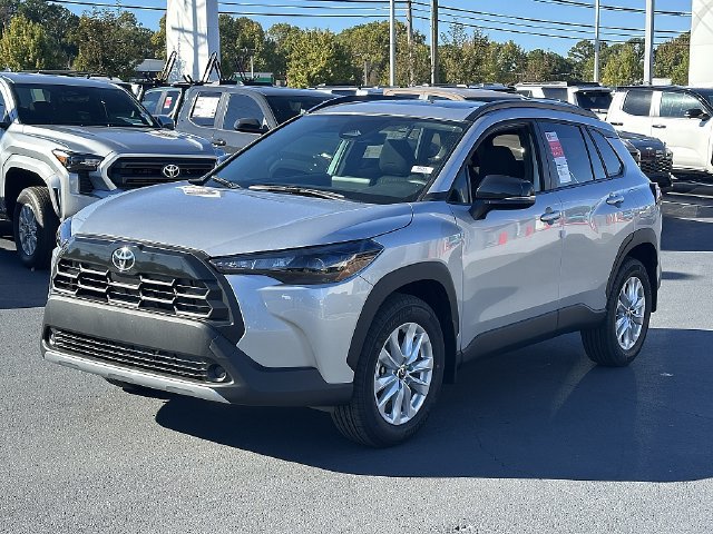 New 2026 Toyota Corolla Cross LE w/ Moonroof Package FWD image 3
