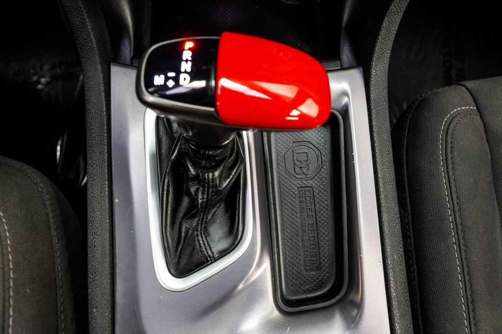 Used 2020 Dodge Charger GT RWD image 25