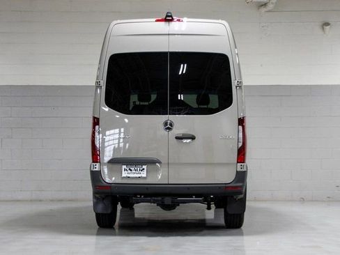 Used 2024 Mercedes-Benz Sprinter 144 Cargo image 11