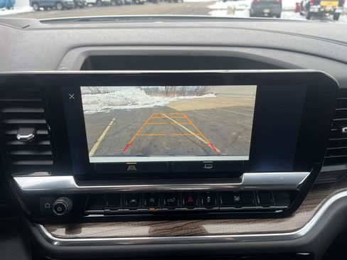 Used 2025 Chevrolet Silverado 1500 LT image 23