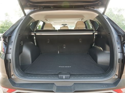 Used 2023 Hyundai Tucson SEL w/ Convenience Package AWD/4WD image 18