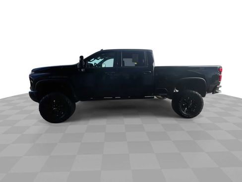 Certified 2024 Chevrolet Silverado 2500 LTZ w/ LTZ Plus Package image 5
