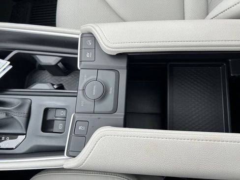 New 2026 Toyota Grand Highlander Limited image 23