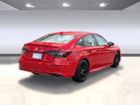 Used 2025 Honda Civic Sport image 9