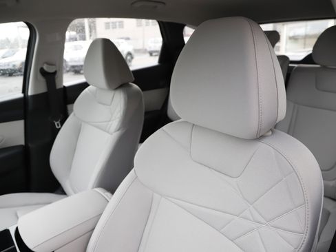 New 2026 Hyundai Tucson Blue SE w/ Tow & Go Package image 12