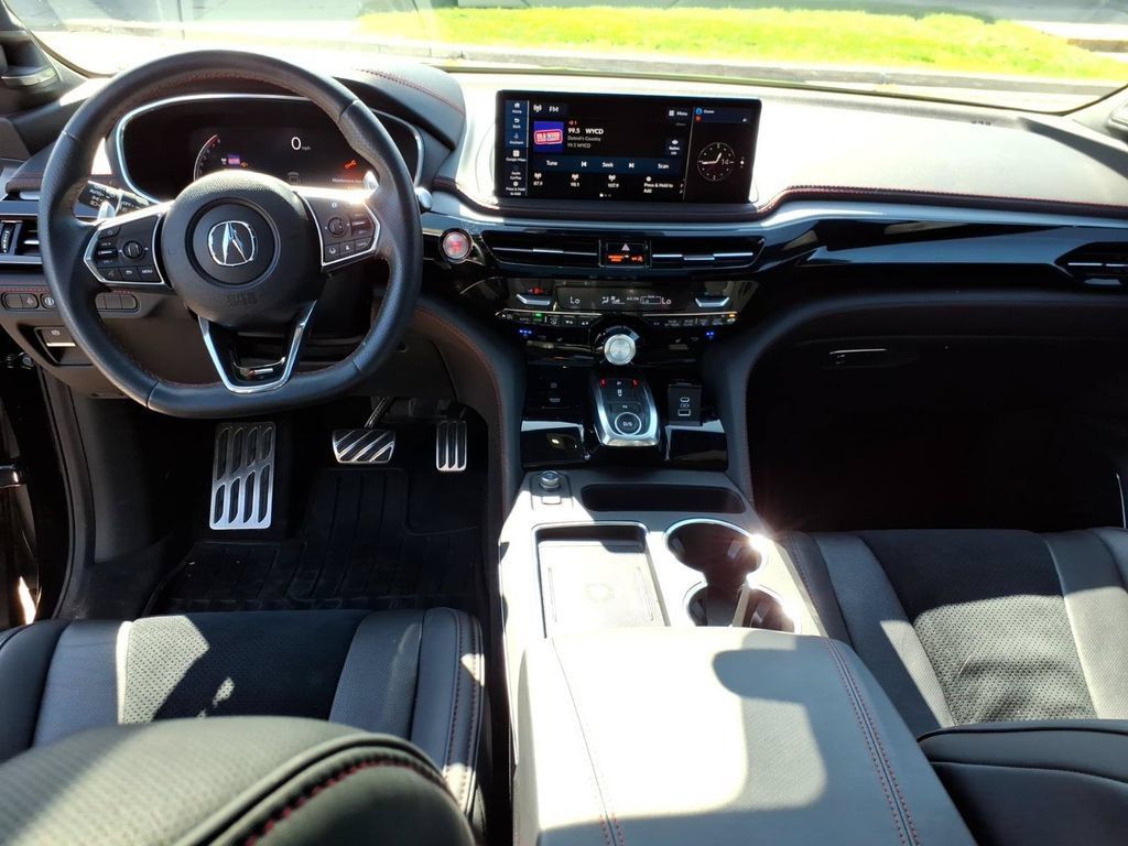Used 2025 Acura MDX A-Spec AWD/4WD image 14