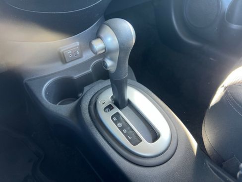 Used 2019 Nissan Versa SV image 21