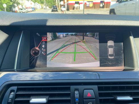Used 2015 BMW 528i Sedan RWD image 14