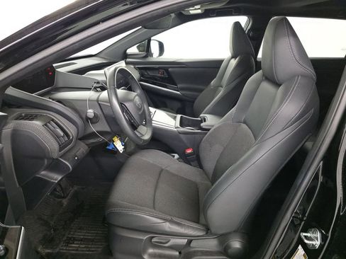 Used 2023 Toyota bZ4X XLE image 6