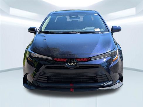 Used 2023 Toyota Corolla LE FWD image 10