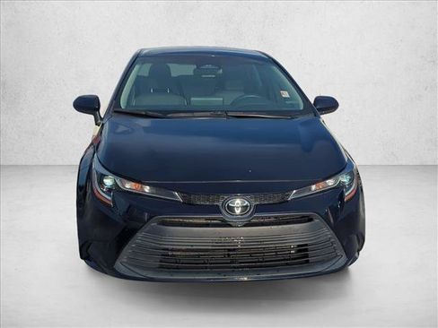 Certified 2024 Toyota Corolla LE FWD image 2